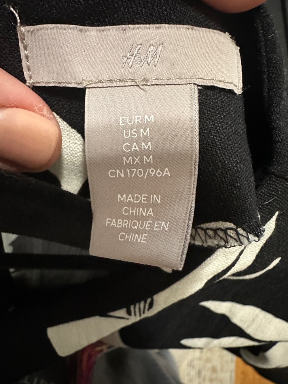 H&M DRESS - Picture 4 of 7